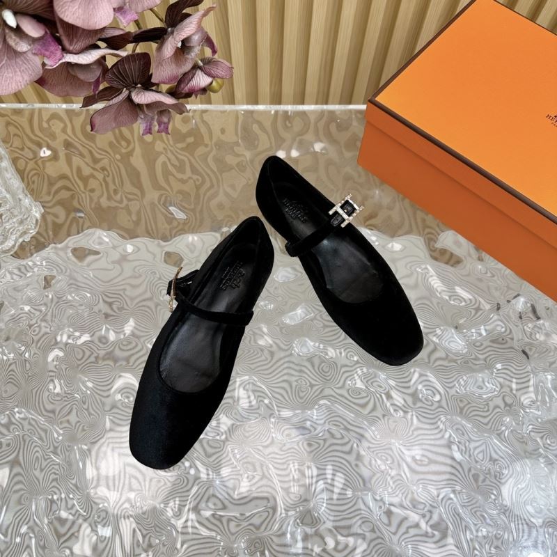 Hermes Low Shoes